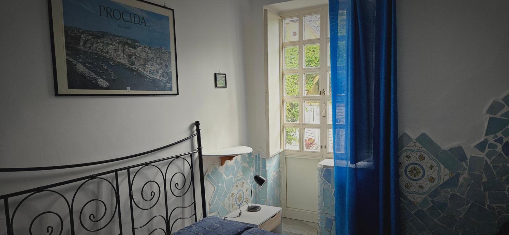 Piccolo Tirreno Hotel Residence Procida Exterior photo
