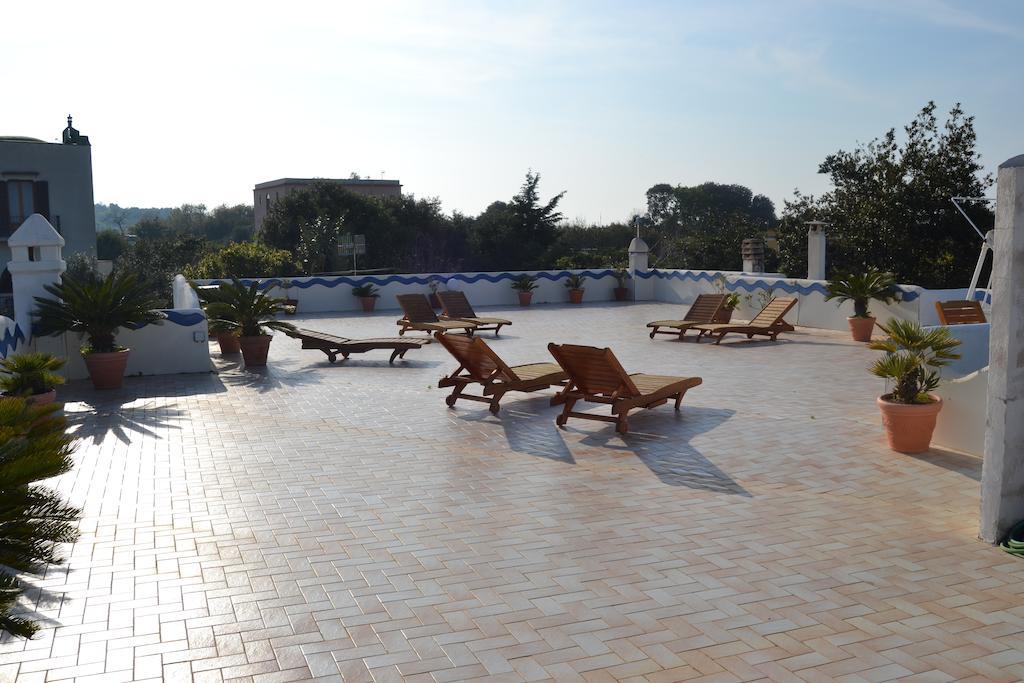 Piccolo Tirreno Hotel Residence Procida Exterior photo